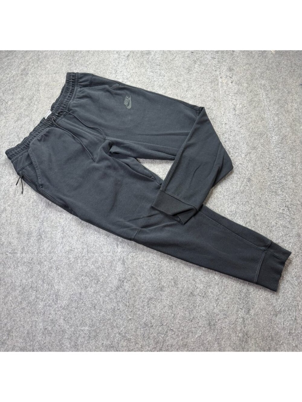 Nike Sportswear Tech Fleece Jogger Pants Men L Black Tapered 28" Slim Fit DD5293